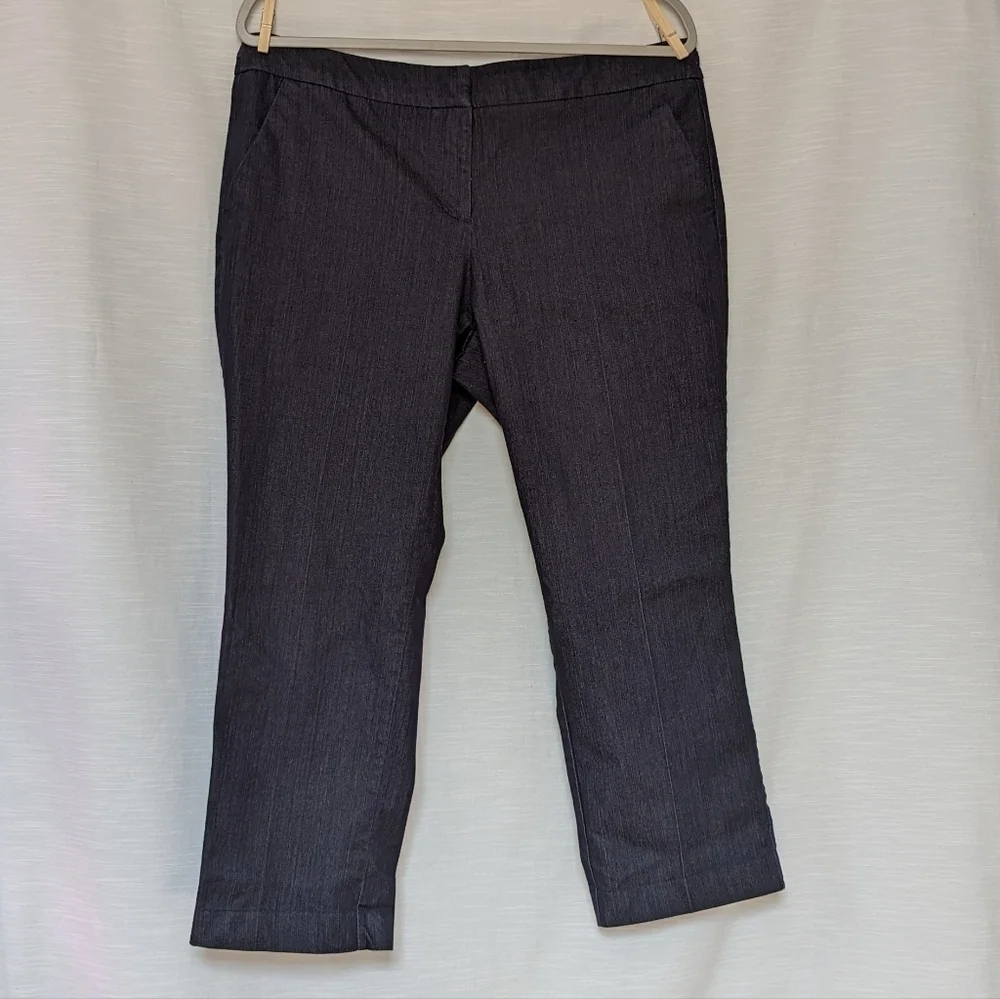 New York‎ & Co. Lightweight Denim Crops